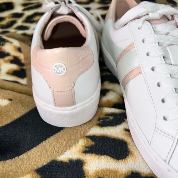 This is MK brand new without Tag - Picture 1 of 4